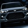 Toyota की नई 3-Row SUV मचाएगी तहलका, 7-सीटर फैमिली कार में मिलेगा प्रीमियम लुक और दमदार माइलेज